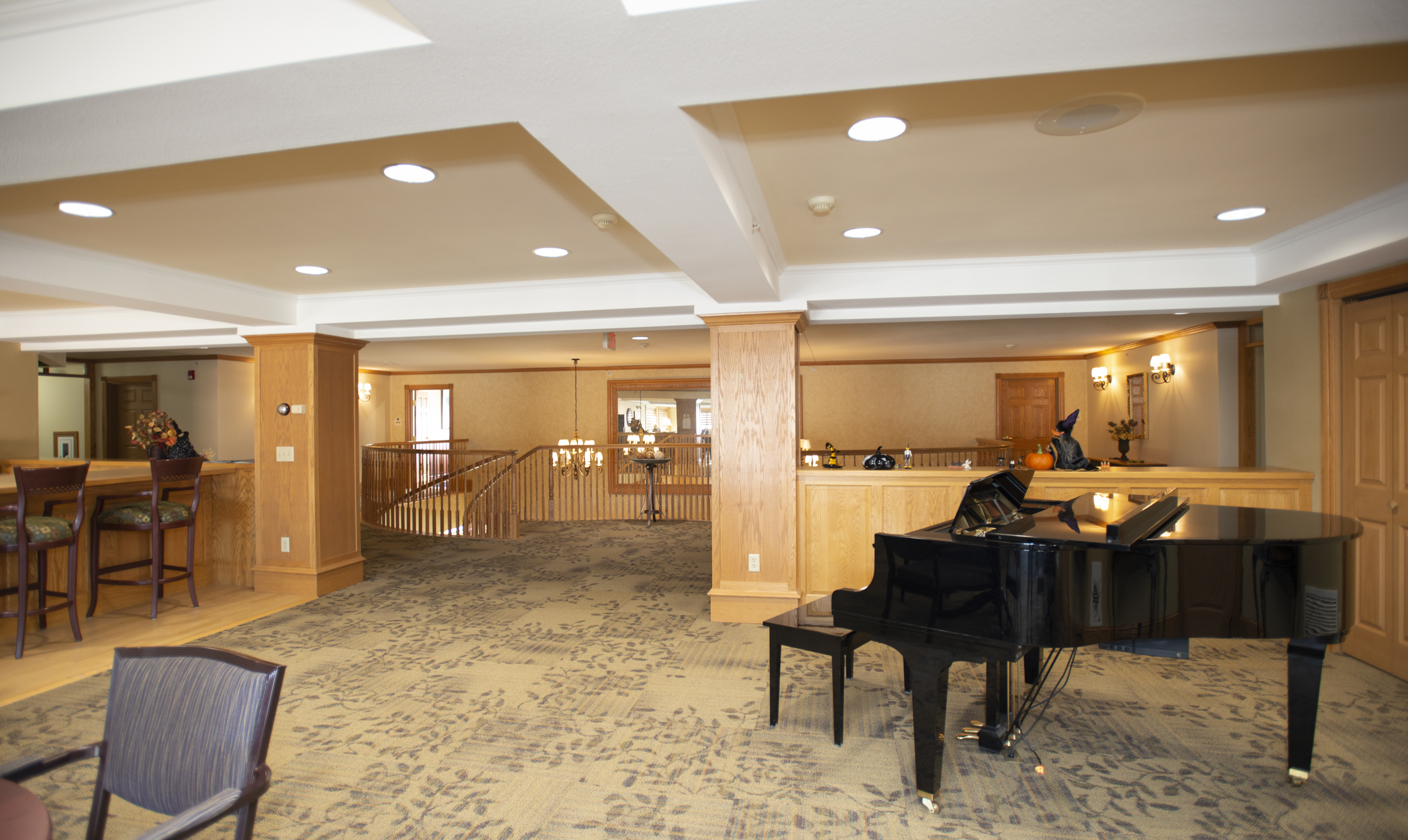 Oak Terrace entertainment bar.